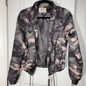 Trendy Camouflage Windbreaker
